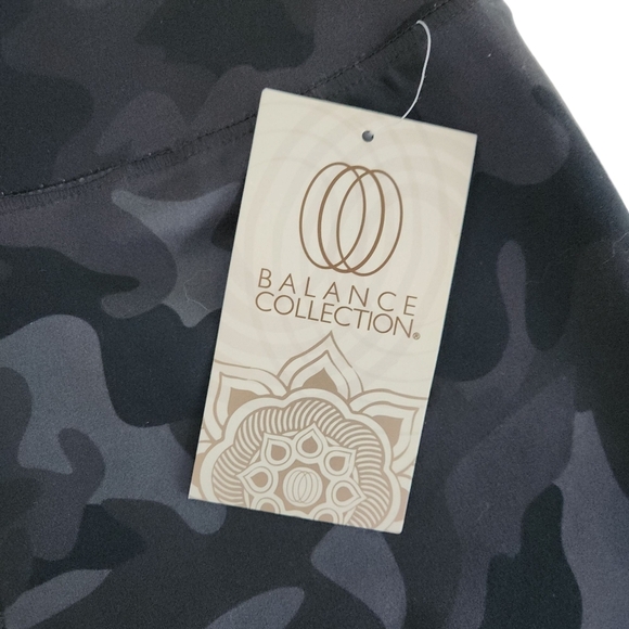 BALANCE COLLECTION Camo Print High-Waisted Leggings size m (NWT) - Picture 6 of 12